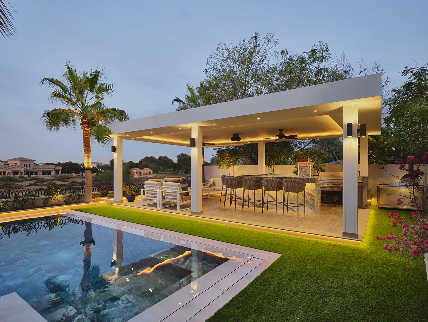 S1_Hero Banner - Luxury Landscaping_jpg